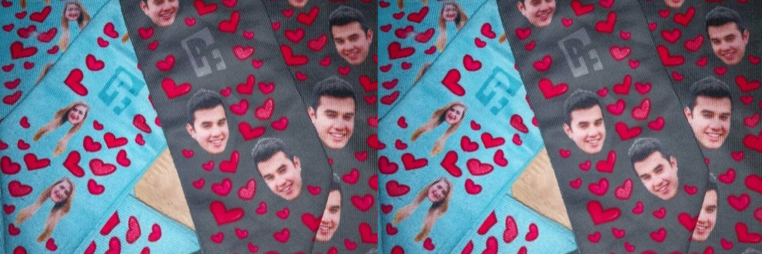 THE PERFECT PERSONALISED SOCKS
