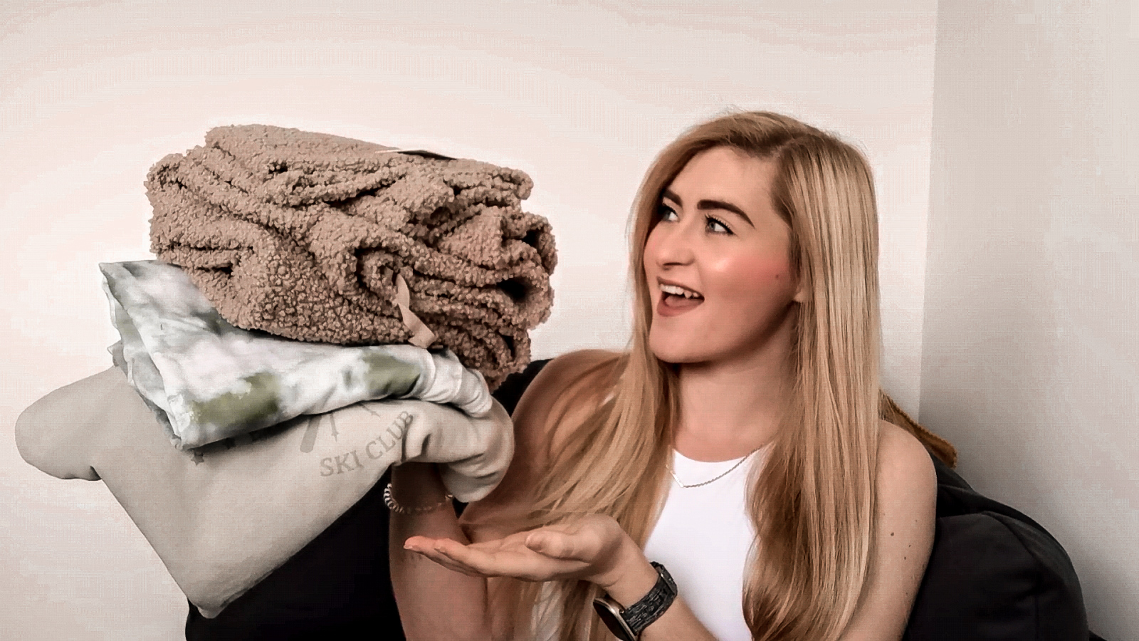 LIFE IN LOUNGE WEAR | KATCH ME CLOTHING